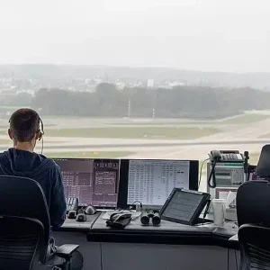 air-traffic-controller-Zurich-Airport